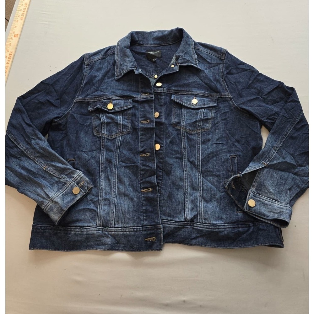 Liverpool Los Angeles Womens 2X Dark Wash Denim Trucker Jacket Gold Buttons